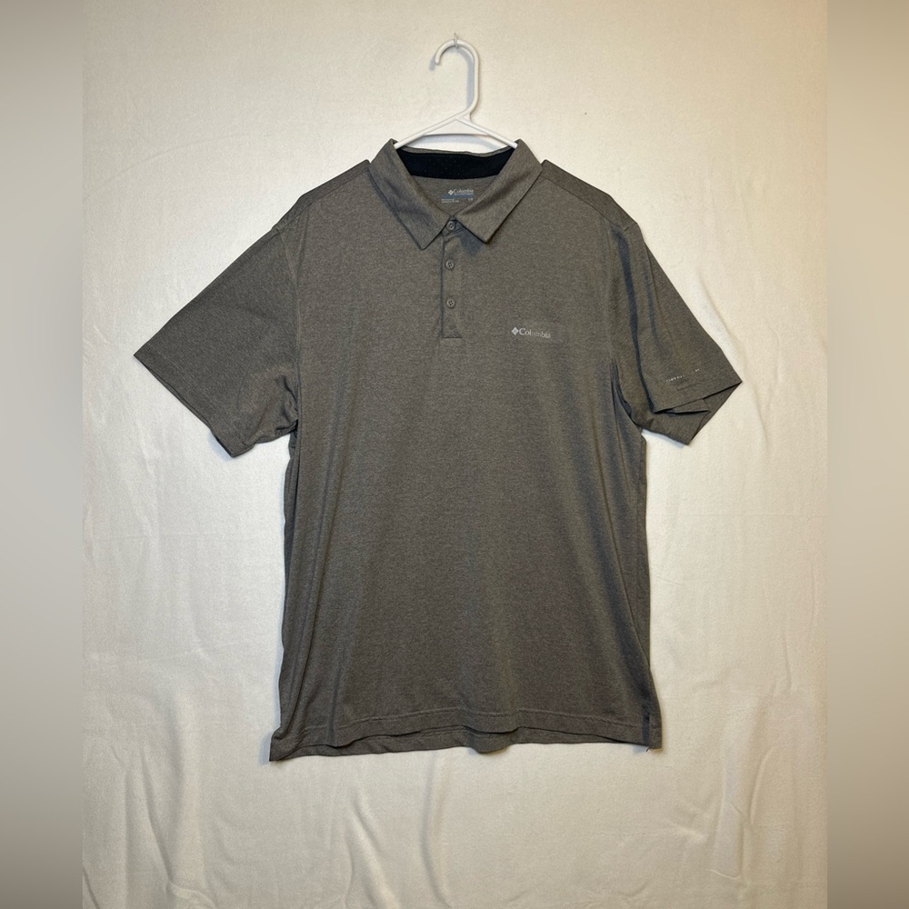 Columbia Polo Shirt Men’s Size large gray Omni-Wick Performance‎ Athletic Mesh